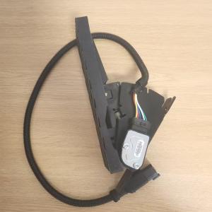 A35G铰接式卡车脚踏阀17429181