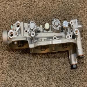 沃尔沃遍达机油滤芯座17365933