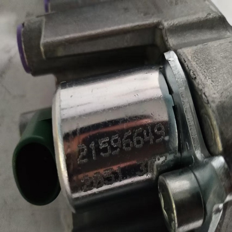 沃尔沃传感器21596649适用于沃尔沃A30-A40G-A45-A60H铰接式卡车配件