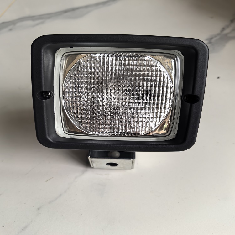 适用于沃尔沃大灯11170010 沃尔沃装载机聚光灯 沃尔沃挖掘机灯具 沃尔沃铰接式卡车大灯 沃尔沃卡车大灯