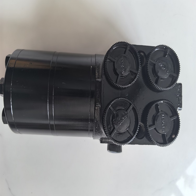 适用于沃尔沃装载机转向器15135165 沃尔沃方向器 沃尔沃控制阀  L180E L1150H L220G L250G