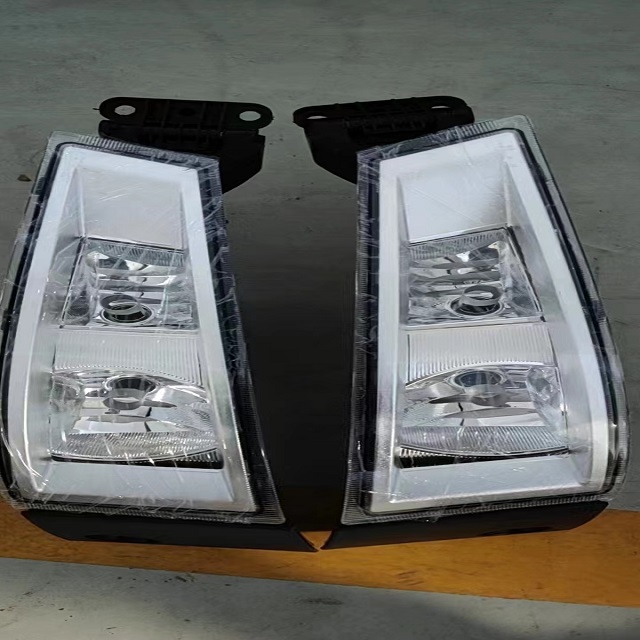 Volvo fog lights 84186279- Volvo truck fog lights - Volvo FM460 headlight assembly - VOLVO truck accessories