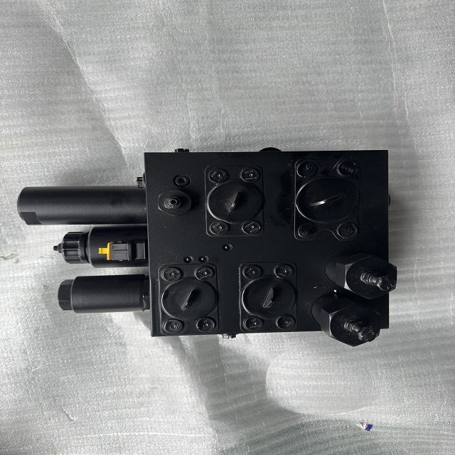 Loader control valve body 15021479- suitable for Volvo L120F/150/180/220/L350 loader control valve
