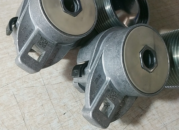 21155561 21631484 20491753 Belt Tensioner for VOLVO TRUCK Engine Part Spare Auto Accessories Factory Wholesale