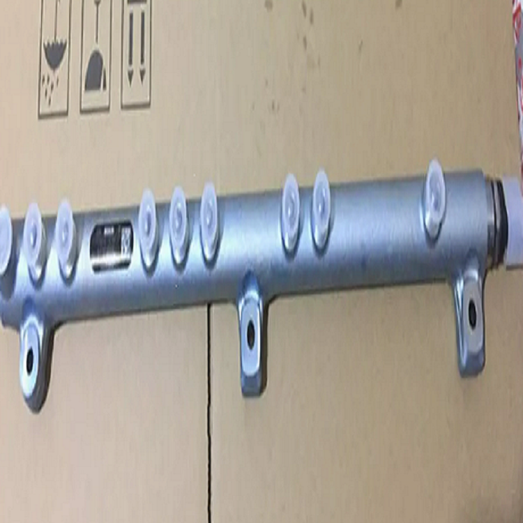 Common rail groove 20819221 applicable models Volvo grader G930 G940 G970 G990