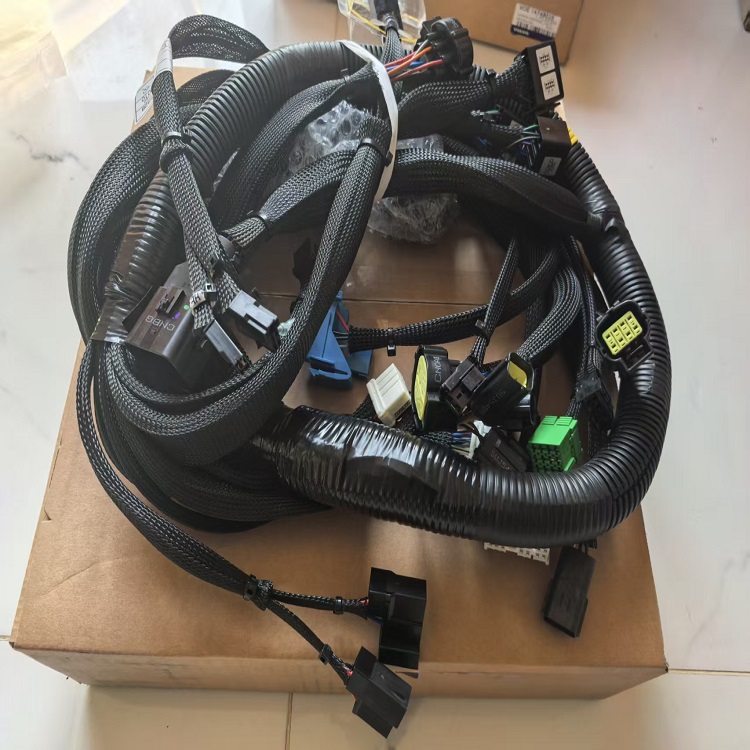 EC250EL display wiring harness VOE14704560 is suitable for Volvo excavator accessories EC380EL EC480-220E-750D-950EL4
