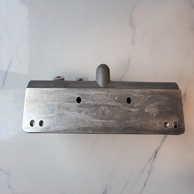 Suitable for Volvo oil filter holder 17427991