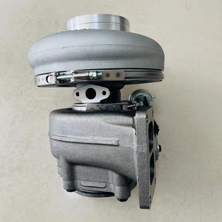 Suitable for Volvo truck parts 850000613 D16 turbocharger 85109876