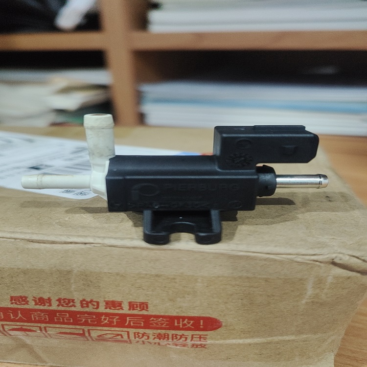 电磁阀3819161适用于沃尔沃A25G-30F铰卡配件