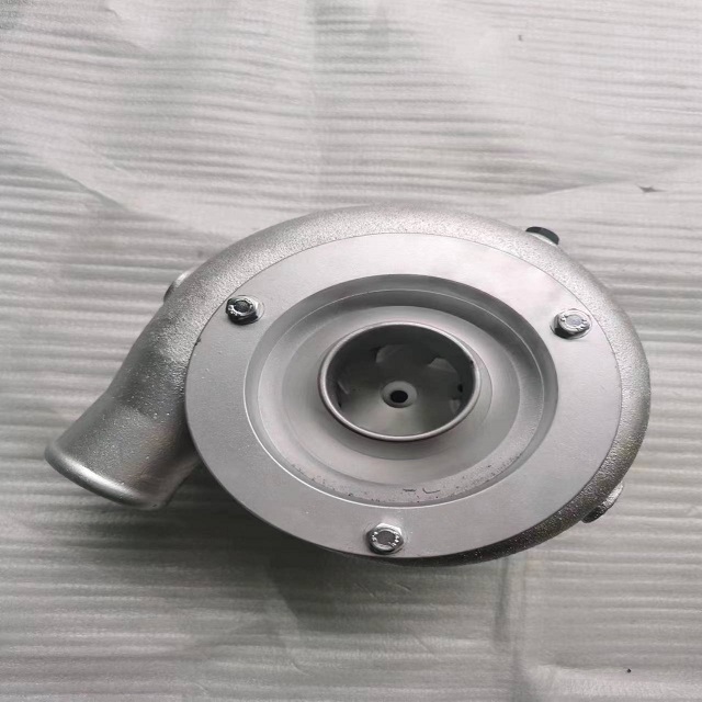 矿卡A60H水泵11195065